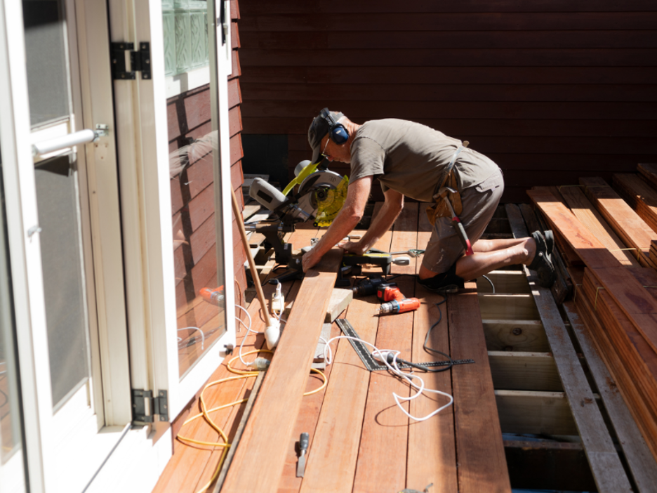 how to choose a deck contractor