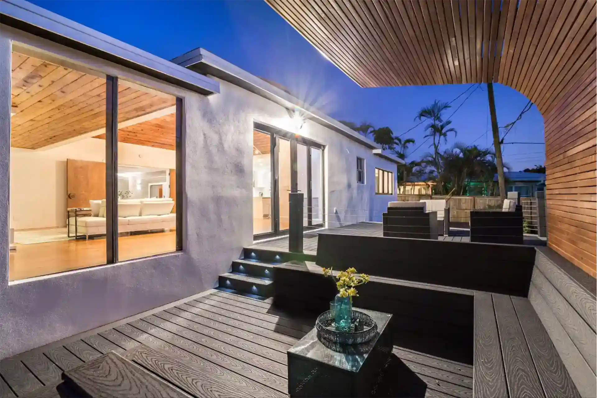 Split-Level Deck With Custom Seating - Types Of Deck Designs in south florida
